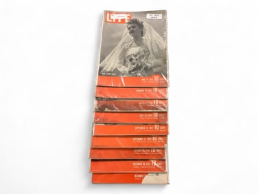 (10) Vintage 1942 Life Magazines