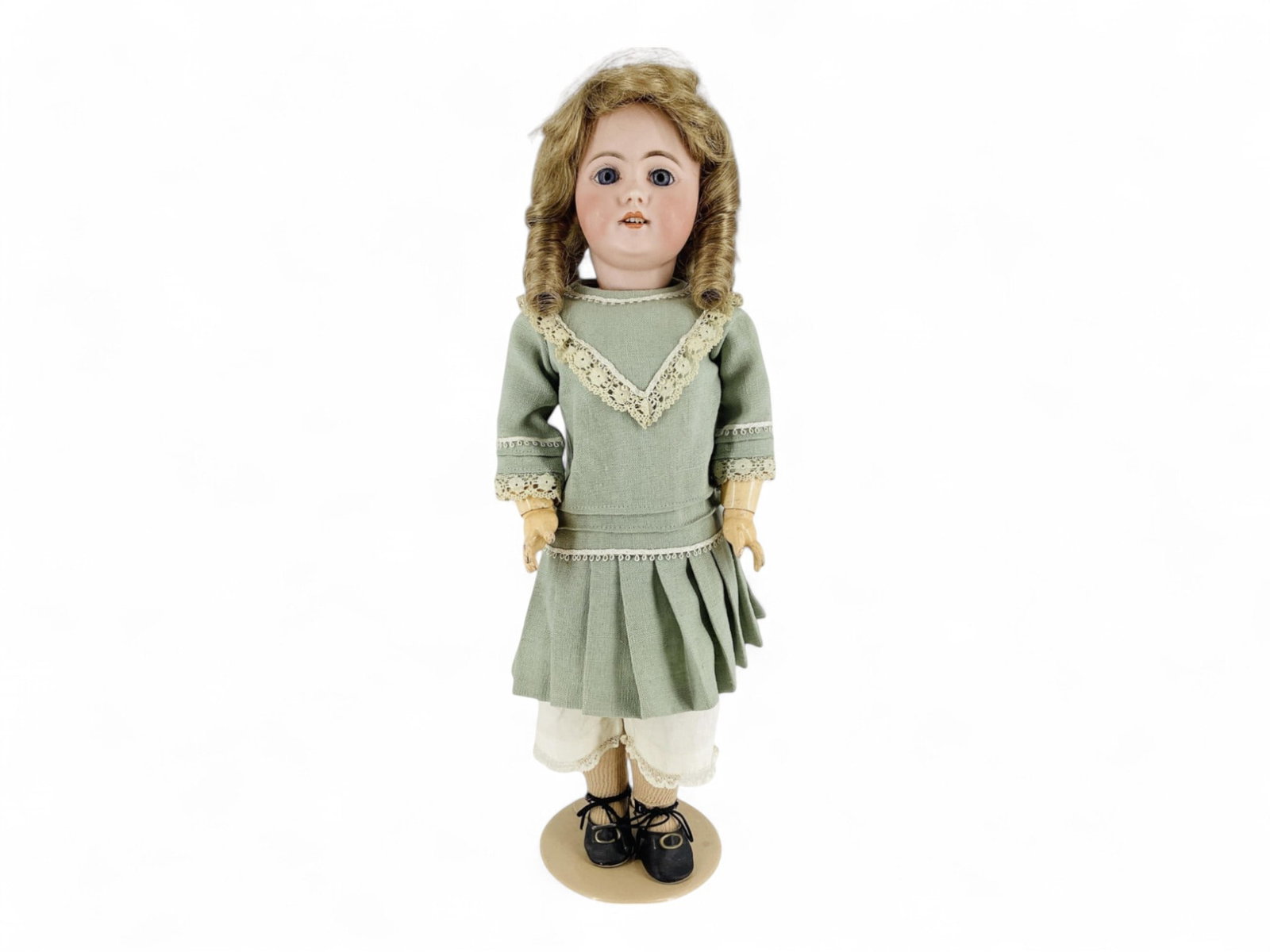 Siimon & Halbig 1009 DEP Bisque Socket Head Girl: Siimon & Halbig 1009 DEP Bisque Socket Head Girl 18" doll with replaced wig, glass eyes have been set, pierced ears, open mouth with teeth, on jointed composition body stamped "Germany"