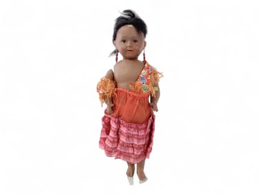 Heubach Kˆppelsdorf black painted bisque socket head girl.