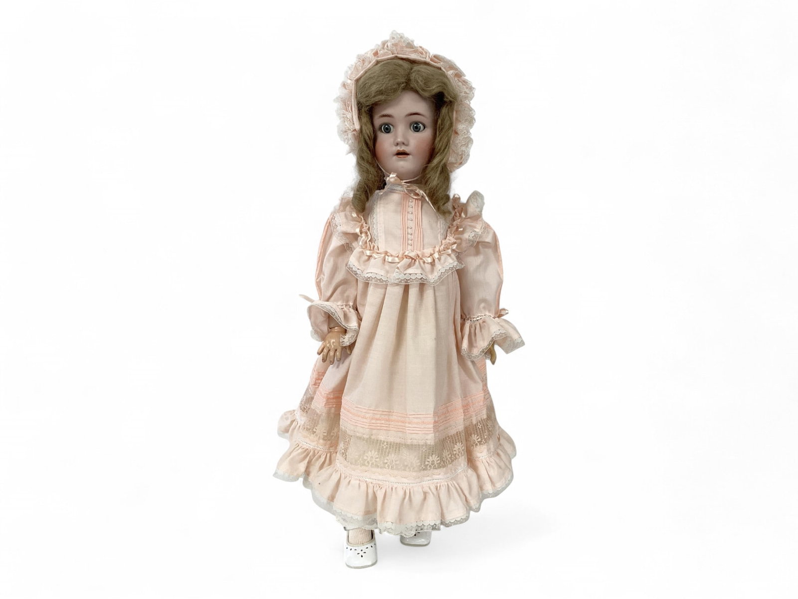 Heinrich Handwerck Simon & Halbig bisque socket head girl.: Heinrich Handwerck Simon & Halbig bisque socket head girl. 28" doll with human hair wig, glass sleep eyes have been set, pierced ears, open mouth with teeth, jointed composition body, redressed. 