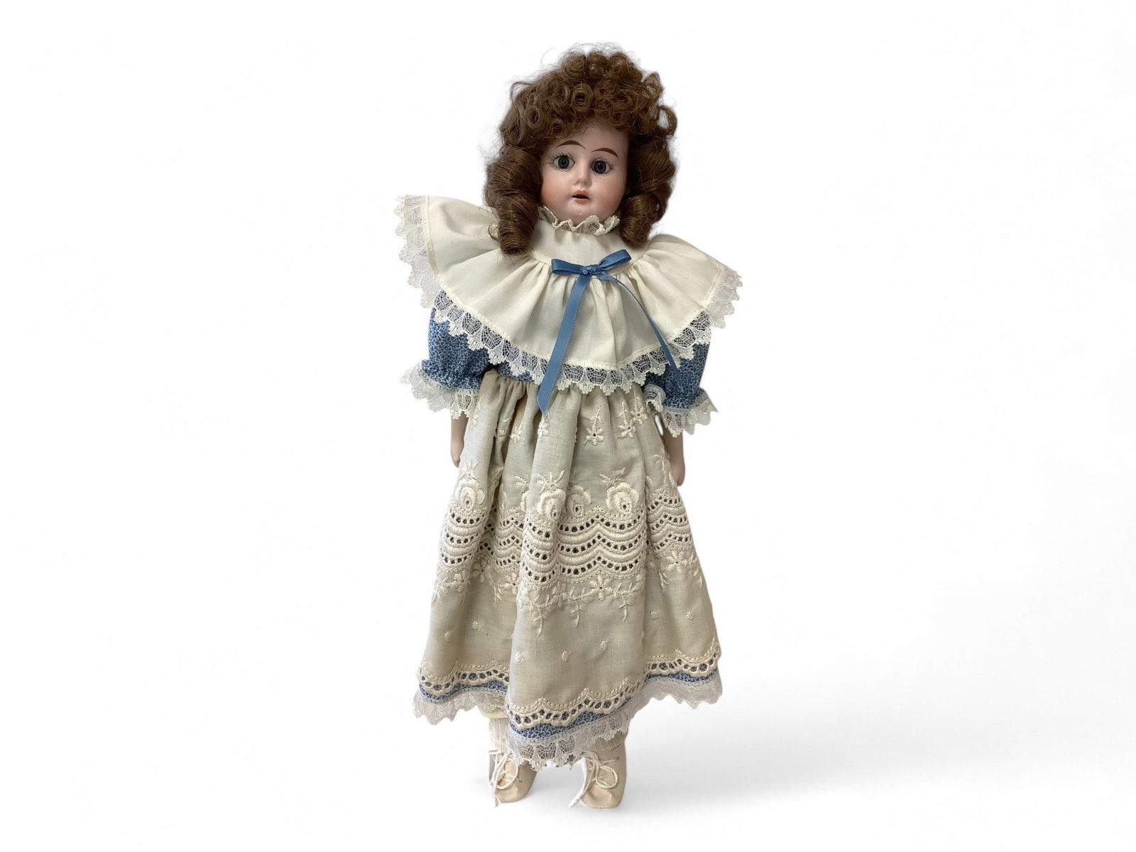 16" Heubach Bisque Socket Head on Shoulder Plate Child: 16" Heubach Bisque Socket Head on Shoulder Plate Child Fixed eyes, open mouth with teeth, painted upper & lower lashes, chin dimple, bisque clean when examined. Stitched cloth upper arms, newer bisque