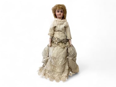 17" Limoges Bisque Socket Head on Shoulder Plate Doll