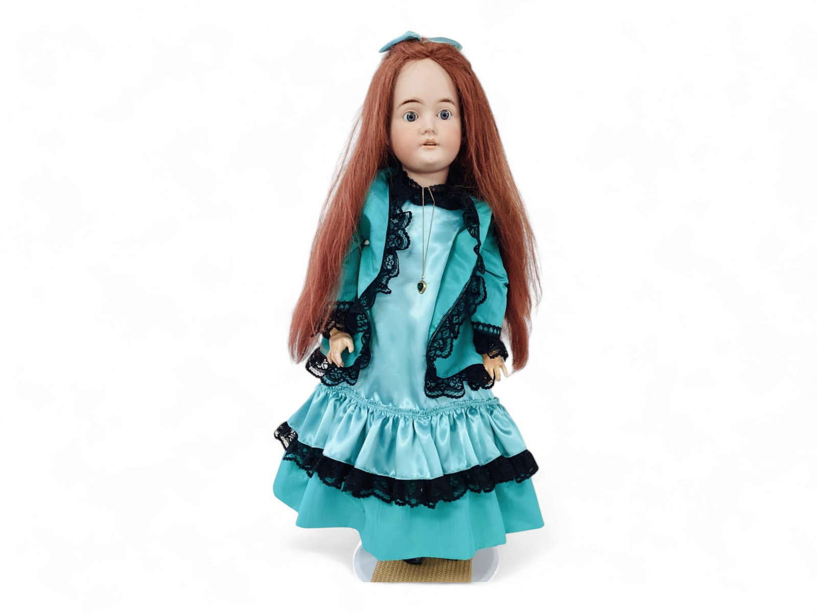 28" Karl Hartmann Bisque Socket Head Doll: 28" Karl Hartmann Bisque Socket Head Doll Fixed eyes, painted lower lashes, open mouth with teeth, human hair wig. Bisque looks good, no found cracks or chips. Composition string jointed body, stringi