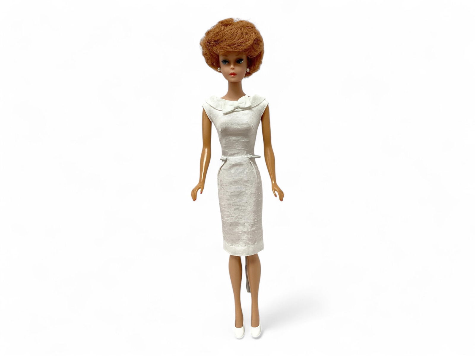 Titian Bubblecut Barbie Wearing White Sheath Dress (1 of 5)