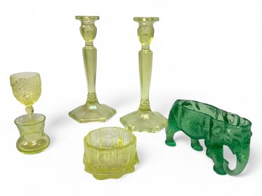 Lot of Uranium Glass