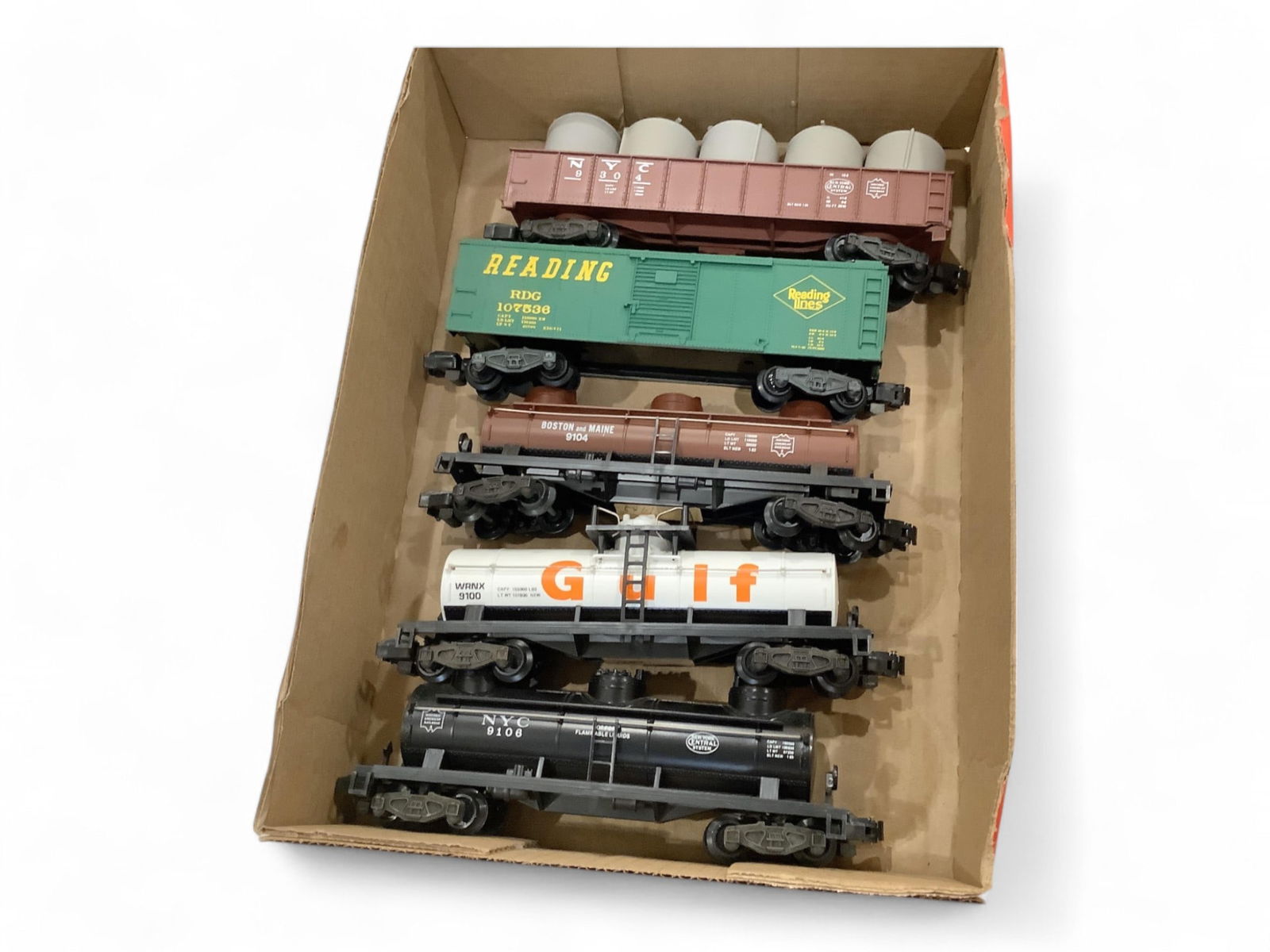 Lionel American Flyer Modern Era Lot of (5) Freight Cars (1 of 1)