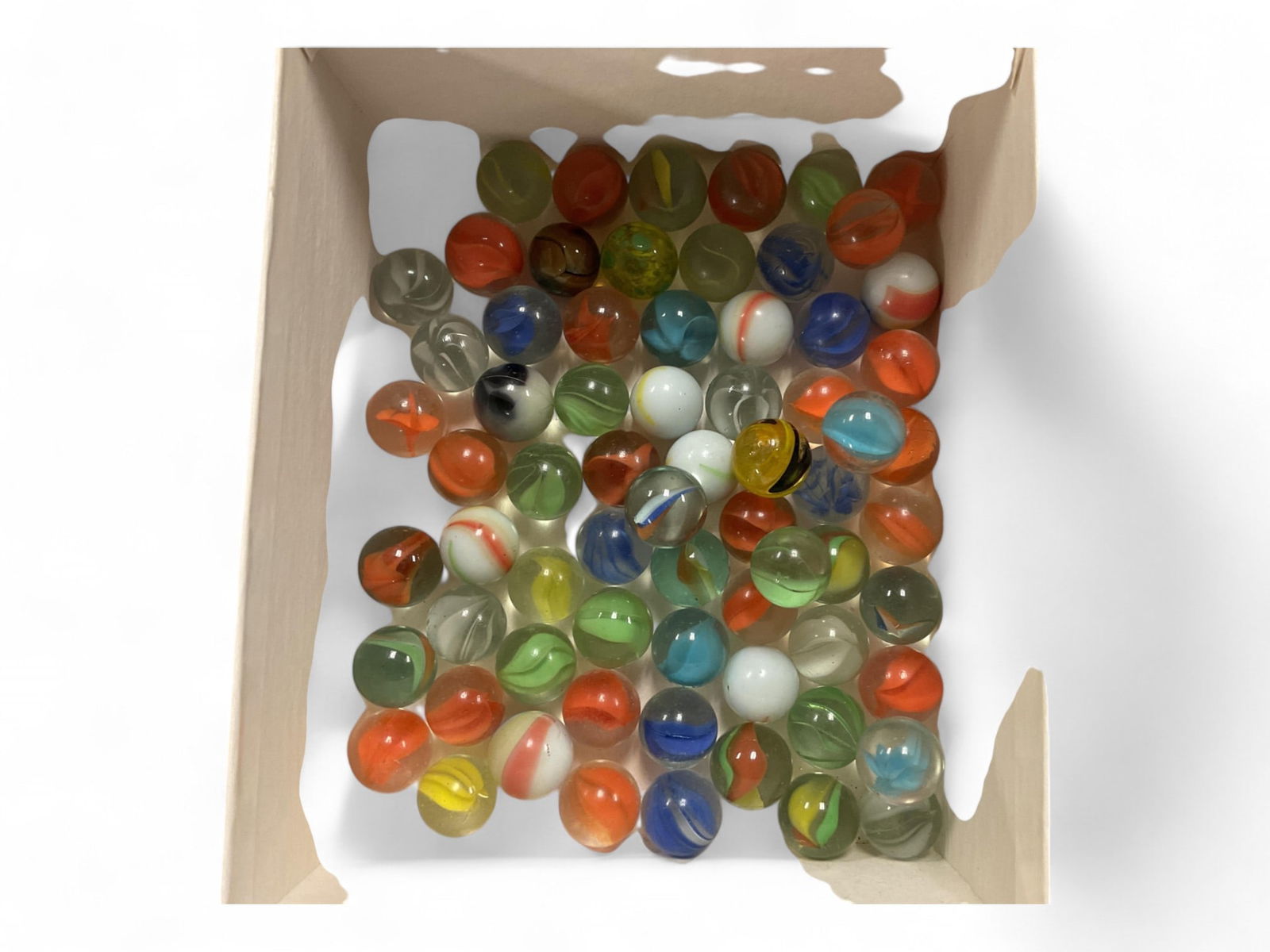 Vintage Colorful Glass Marbles.: Vintage Colorful Glass Marbles.Approximately 68. .5" w.