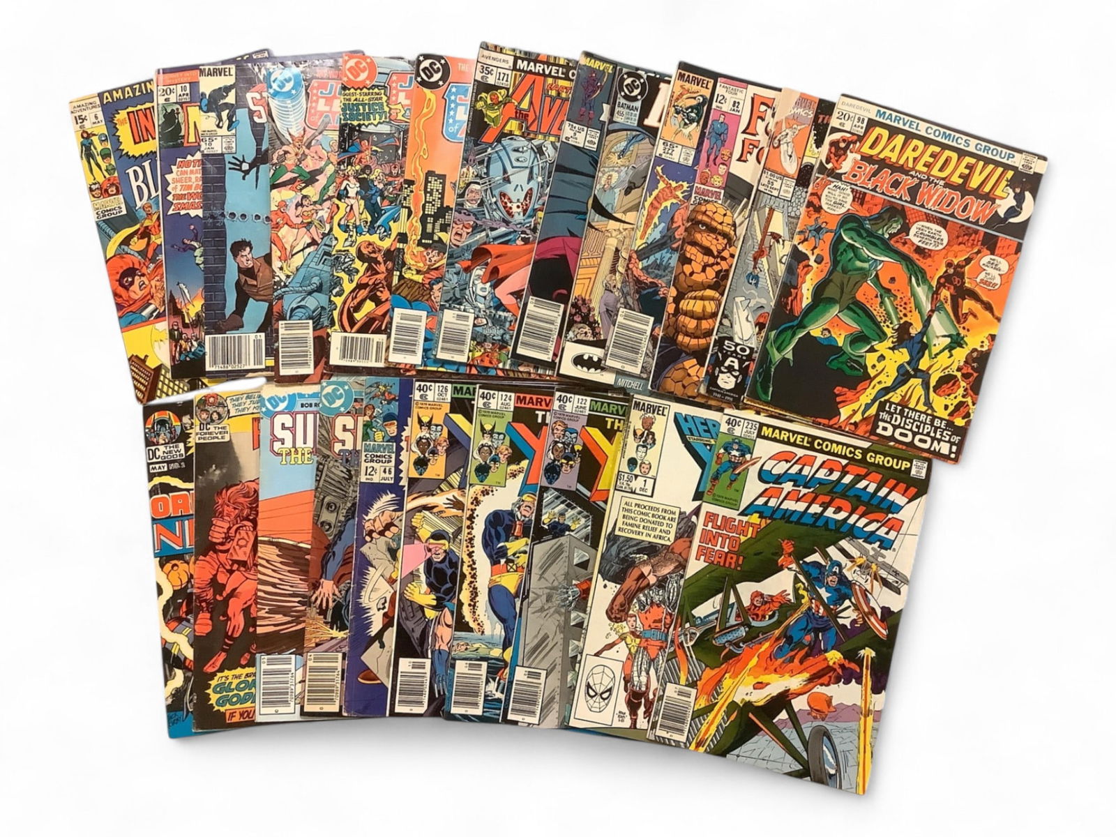 23 Super Hero Comic Books (1 of 7)