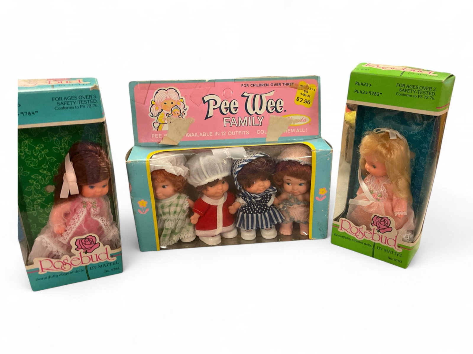 Rosebud by Mattel in original box.Pee Wee Family: Rosebud by Mattel in original box.Pee Wee Family (2) Rosebud and (4) Pee Wee Family