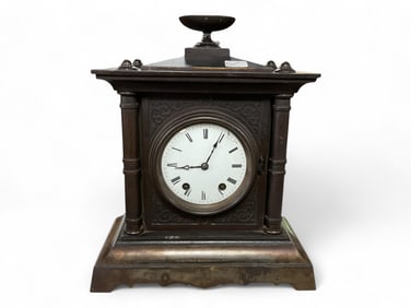 Seth Thomas Bronze Mantle Clock** 12 x 10 x 5 in. (30.5 x 25.4 x 12.7 cm.)