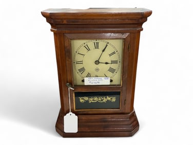 1879 Seth Thomas City Series St Louis Mantle Clock ** 15 x 11 x 5 in. (38.1 x 27.9 x 12.7 cm.)