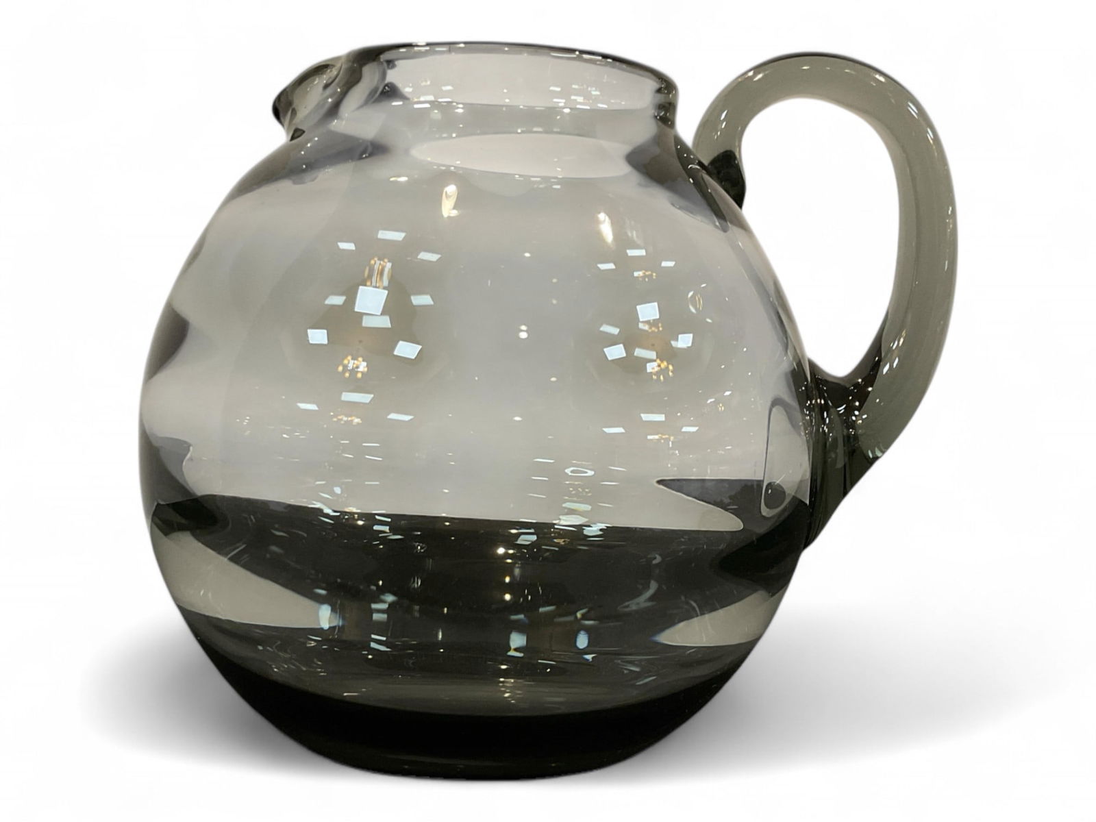 Heisey #6009 A Roundeley Dawn Ice Lip Saturn Optic One Quart Pitcher by Eva Zeisel "Rare": Heisey #6009 A Roundeley Dawn Ice Lip Saturn Optic One Quart Pitcher by Eva Zeisel "Rare"