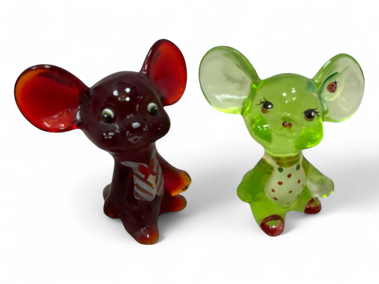 Two Fenton Glass Mice (1 of 2)