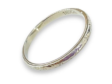 18kt White Gold Ring