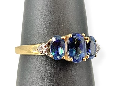 10kt Yellow Gold Mystic Topaz & Diamonds Ring