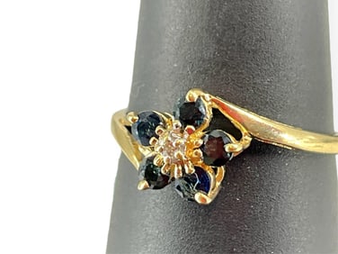 Dainty 14kt Yellow Gold Floral Sapphires & Diamond Ring