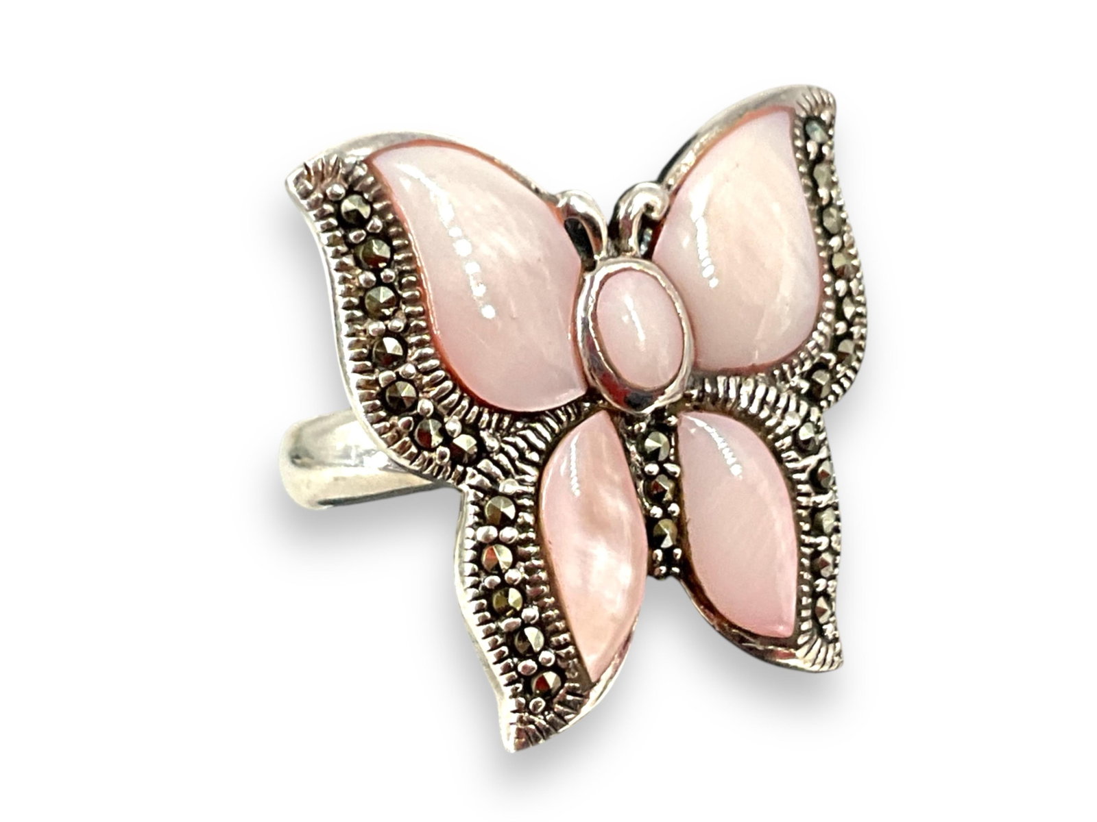 Darling Sterling Silver Butterfly Ring: Darling Sterling Silver Butterfly Ring Size (7) with blush mother of pearl inlay and malachite adornments, ring top measures (23.8mmx 23.8mm) stamped and tested (0.27 troy oz tw).