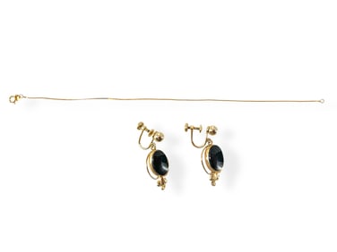 Delicate 14k Chain Bracelet and Signed "VanDell" Vintage Gold-Filled Earrings w/Onyx