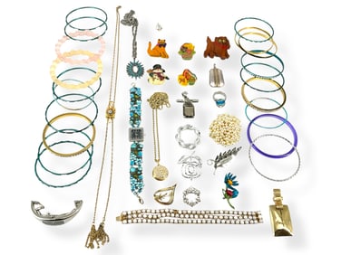 Fashion Bangle Bracelets, Cute Wood Hand-Made Pins, Lariat Necklace, Fashion Ring, Pretty Geneva