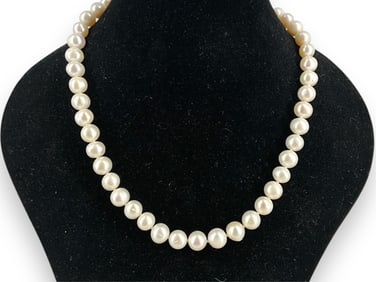 Cultured Pearl Necklace