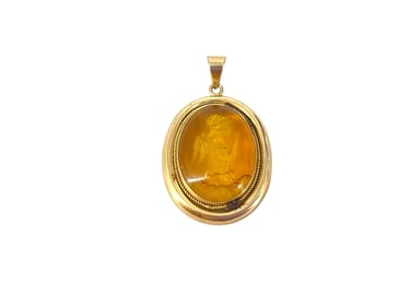 14kt Yellow Gold Intaglio Pendant