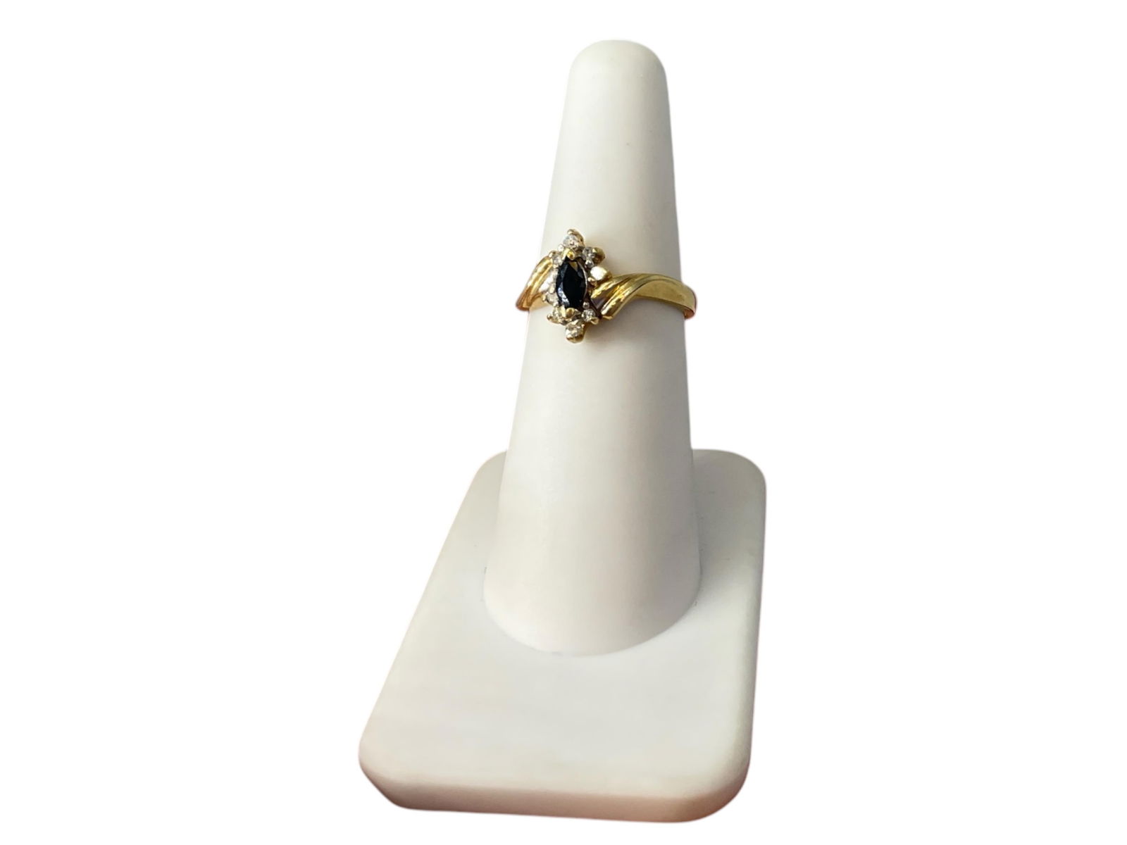14kt Yellow Gold Diamond & Sapphire Ring (1 of 6)