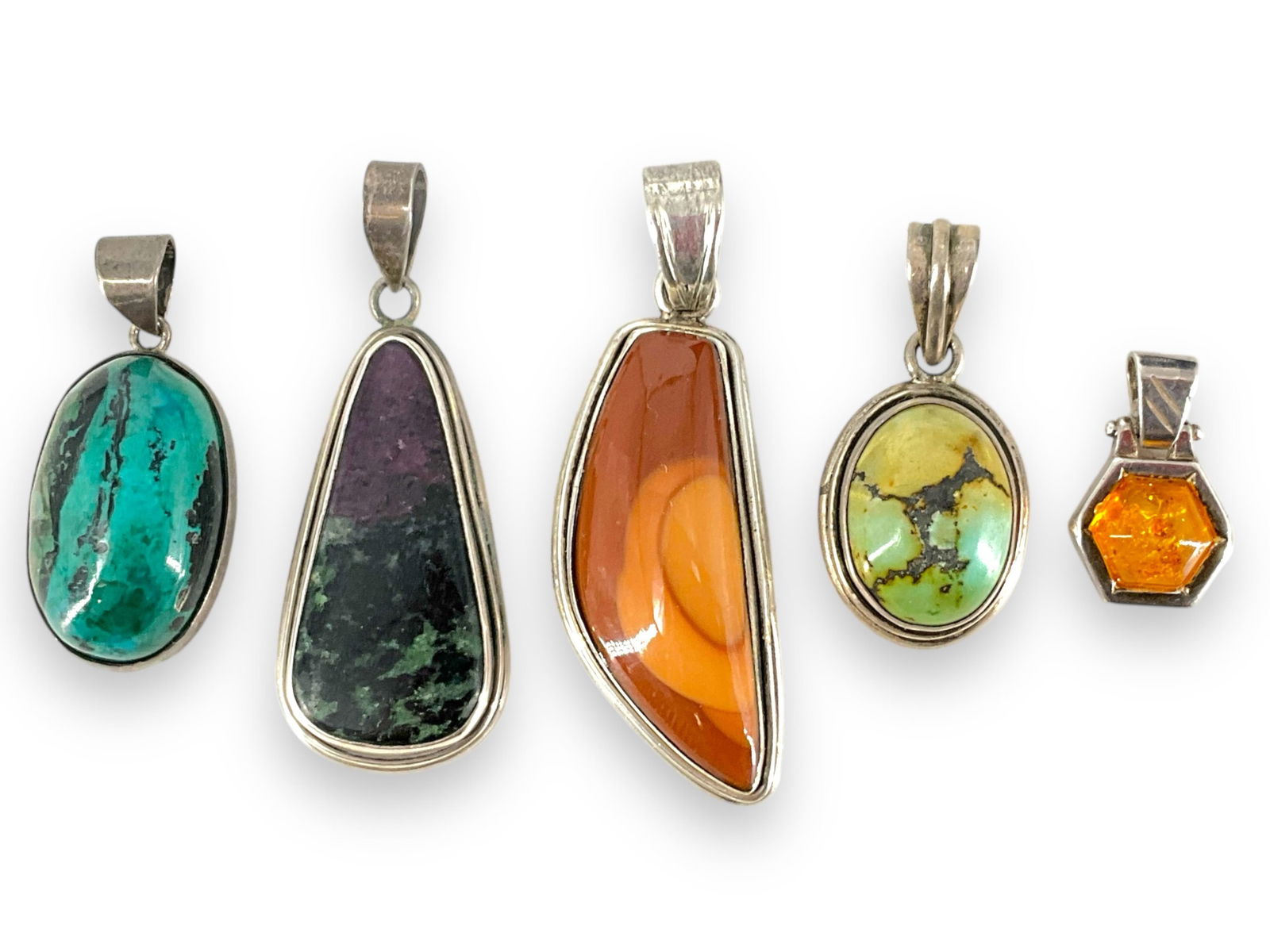 Sterling Silver Necklace and Pendant (1 of 7)