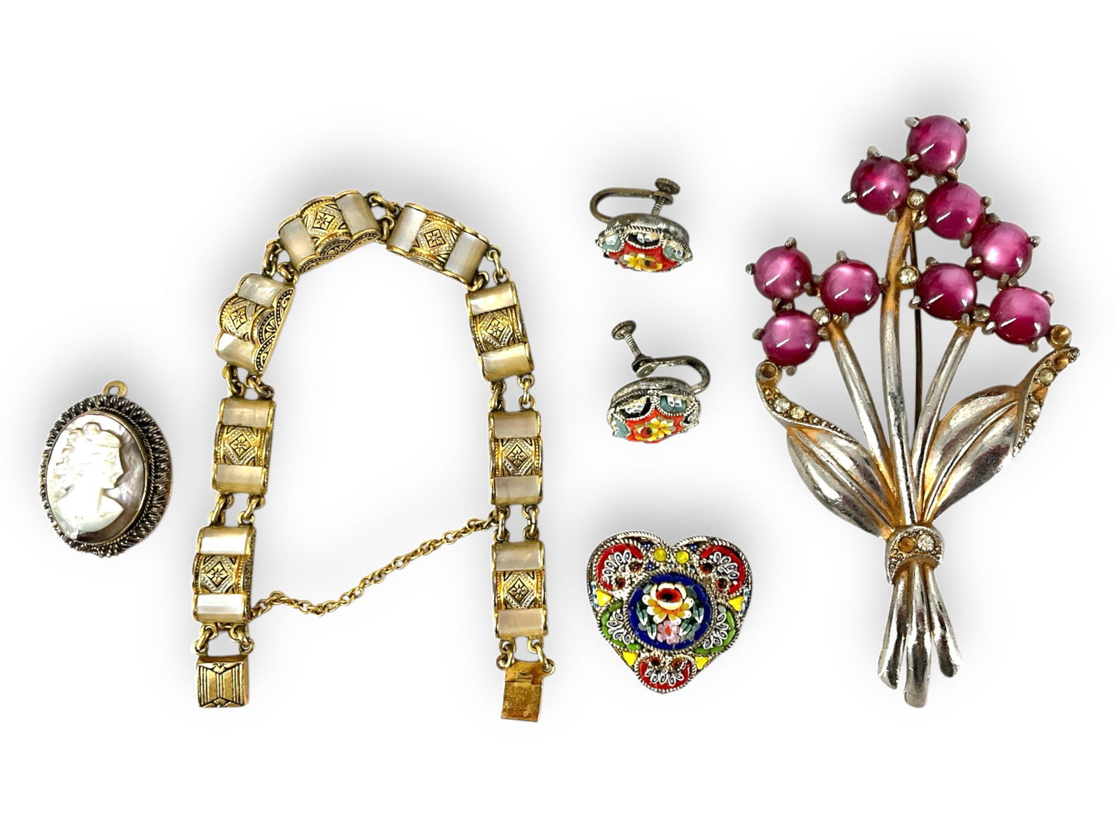 Vintage Jewelry & Accessories (1 of 8)