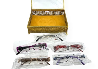 Vintage Trinket Box w/Five Ladies Reading Glasses Still in Original Packaging