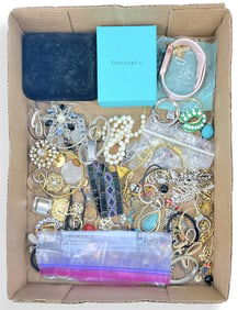 Assortment of Fashion Jewelry & Accessories