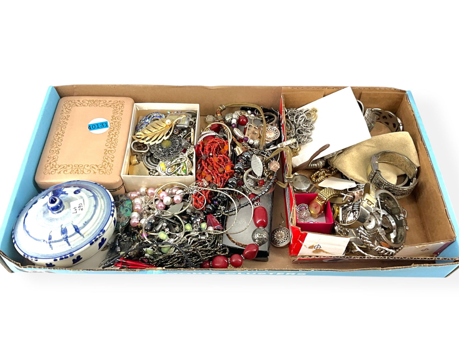 Jewelry & Accessories (1 of 12)