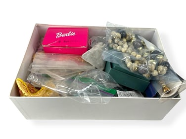 Assortment of Fashion Jewelry & Accessories