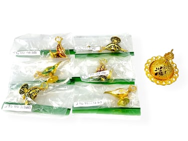 Magic Lamps* and Cloche