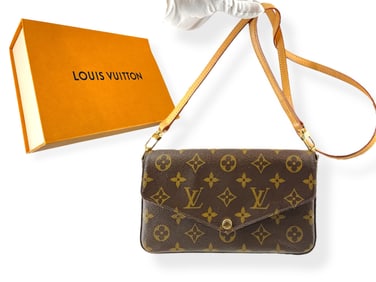 Like New Louis Vuitton Monogram Pochette Felicie