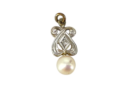 14kt White Gold and Pearl Dangle Pendant
