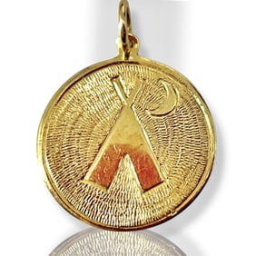 14k Country Club Charm