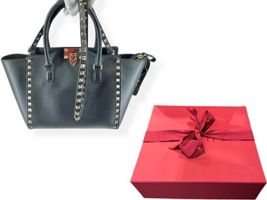 Like New Valentino Rockstud Black Leather Handbag