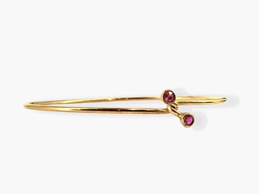 14kt Gold and Pink Sapphire Bangle