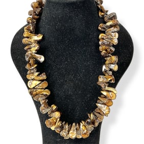 Nacre Beads Necklace