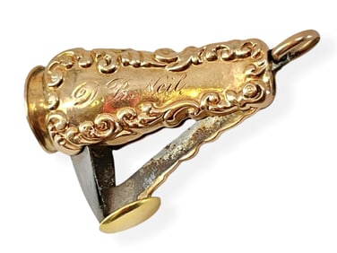 Clever Antique Gold Cigar/Cigarillo Cutter/Fob