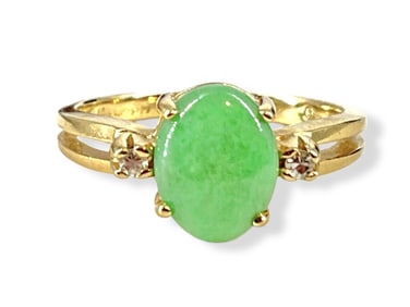 Nephrite Jade Ring in 14k Yellow Gold