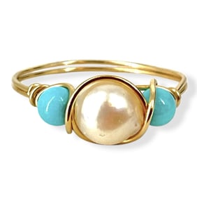 Dainty 10k Wire Ring w/Pearl Feature