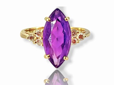 Well-Made Marquise-Shaped Amethyst Ring w/Accent Diamonds