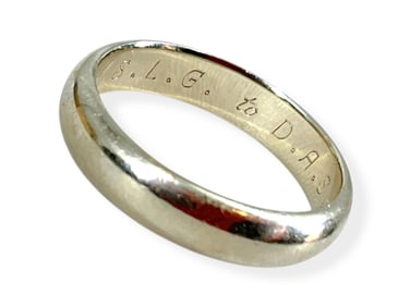 14kt White Gold Ring