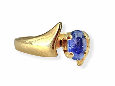 14kt Yellow Gold and Sapphire Gemstone Ring