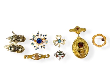 Multiple Antique/Vintage Fashion Pins