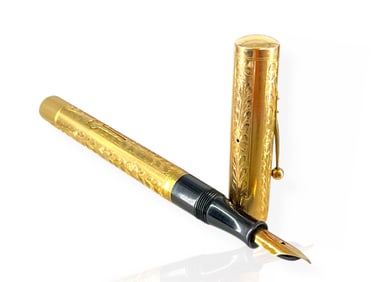 Signed "Waterman's Made in USA 14k" Beautifully Etched Fountain Pen