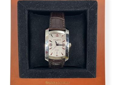 Beautiful BAUME MERCIER Mens' Watch Hampton Automatic in Original Wood Box