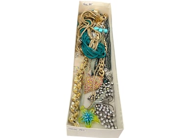 Lovely Fashion Jewelry Including Butterfly Brooch, A "Lisner" Vintage Necklace, Tagged "Natasha"