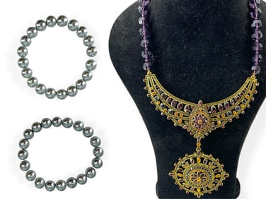 Statement Necklace! Beautiful Signed "Heidi Daus" Necklace in Purple and Amber Colors and Two Faux